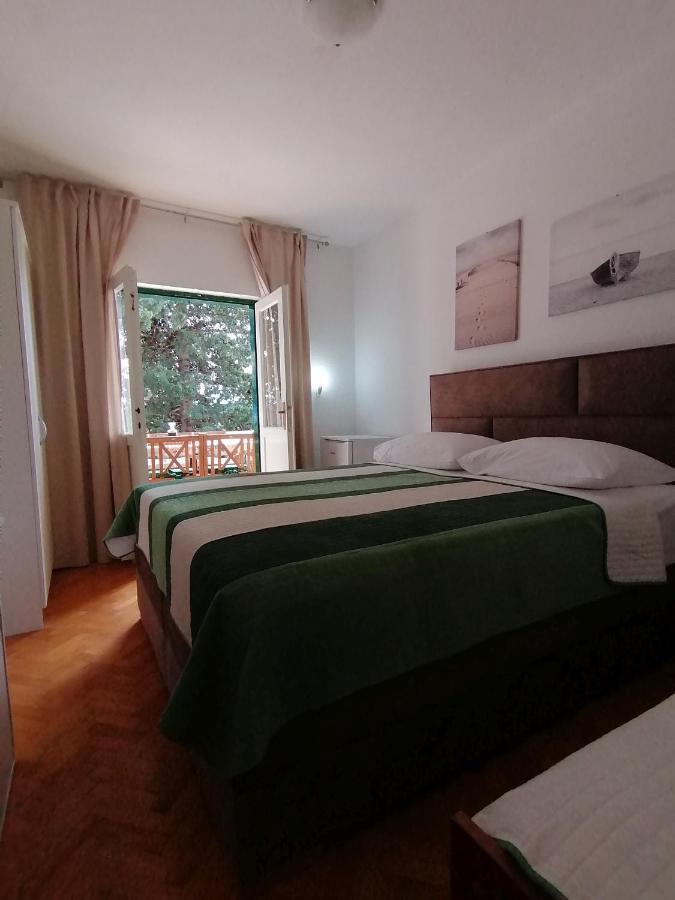 Apartment Borovi With Terrace And Parking Podaca Kültér fotó
