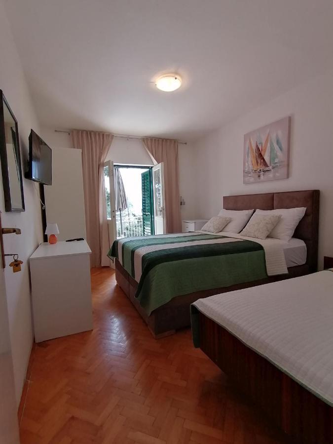 Apartment Borovi With Terrace And Parking Podaca Kültér fotó