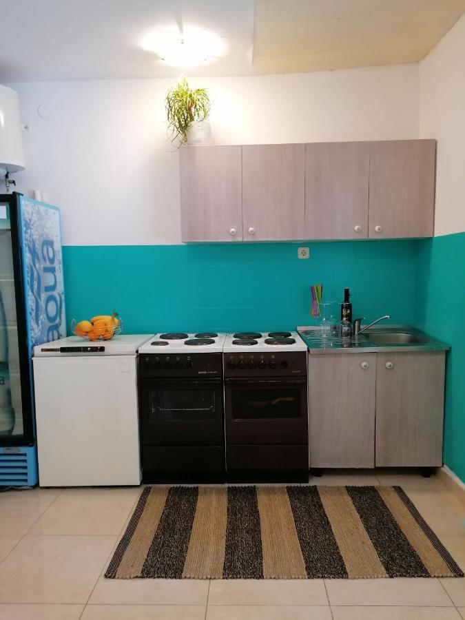 Apartment Borovi With Terrace And Parking Podaca Kültér fotó