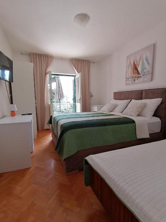 Apartment Borovi With Terrace And Parking Podaca Kültér fotó